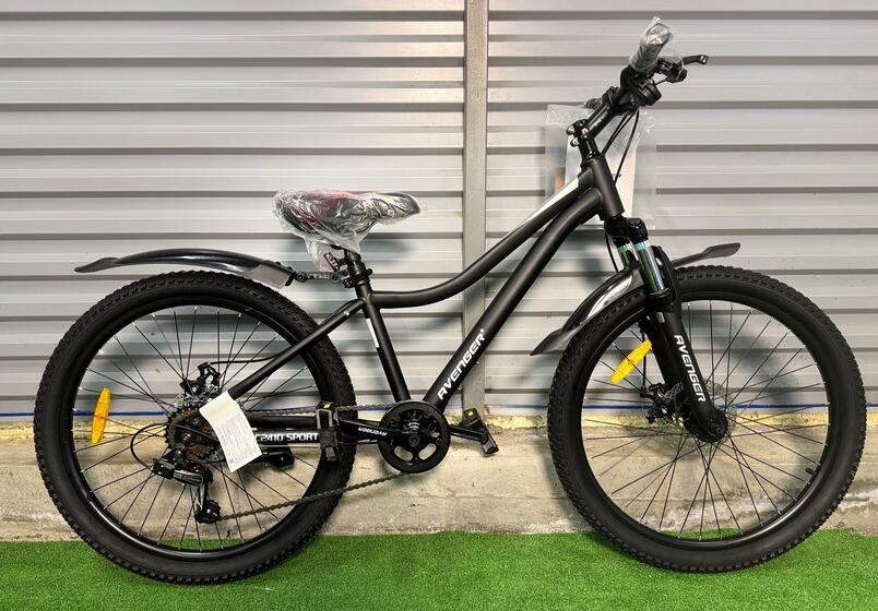 Велосипед 24 " Avenger C241D (13"черный/серебристый)